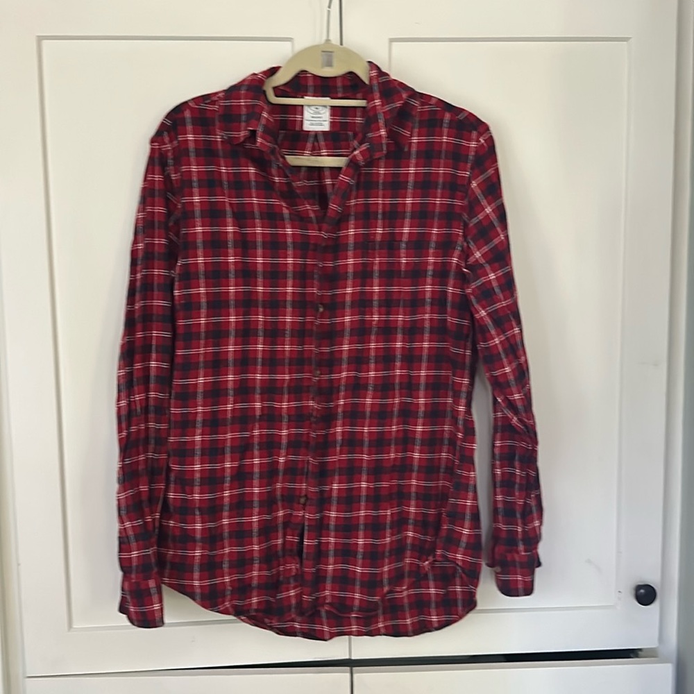 Brooks brothers meds red plain long sleeved button down